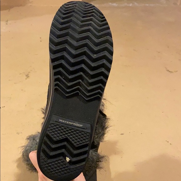 Sorel Tofino Winter Boots - Picture 5 of 6